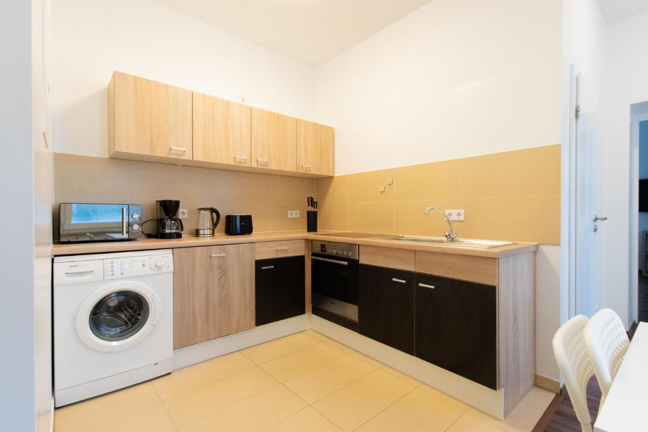 1 Room Apartments - 15min Messe DUS - 10min Oldtown Düsseldorf Exterior foto