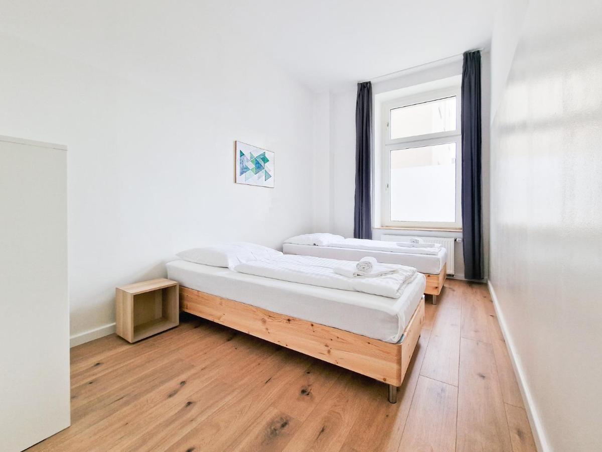1 Room Apartments - 15min Messe DUS - 10min Oldtown Düsseldorf Exterior foto