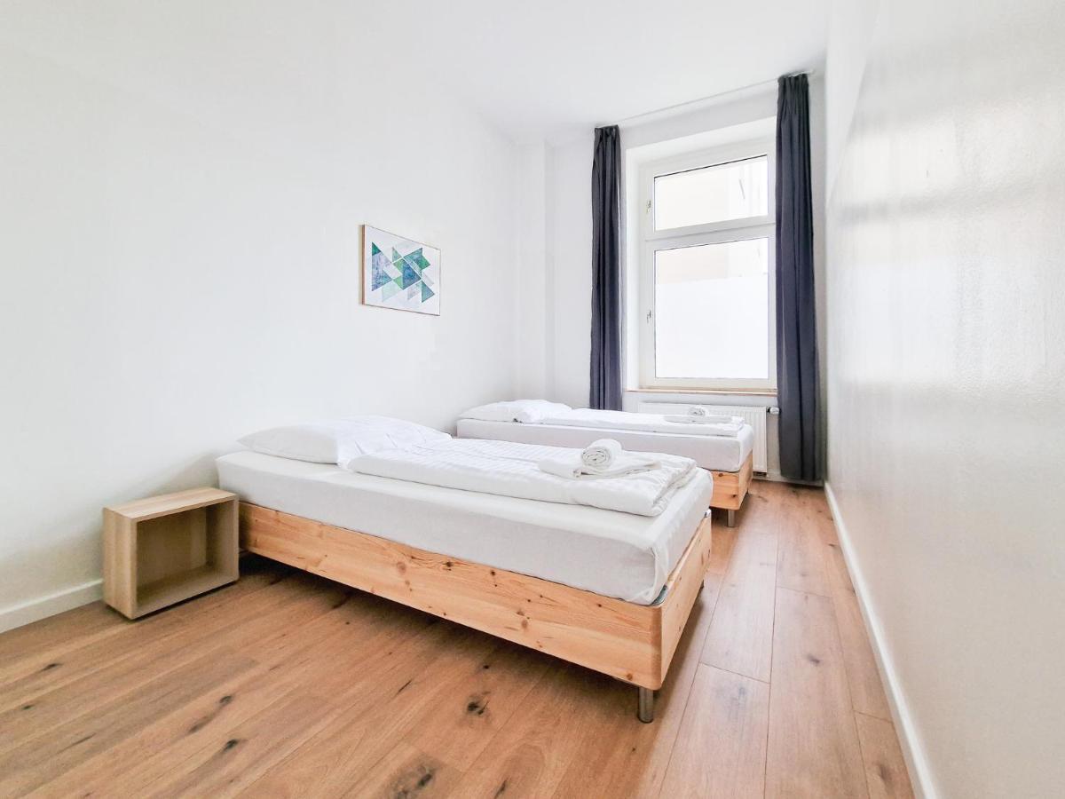 1 Room Apartments - 15min Messe DUS - 10min Oldtown Düsseldorf Exterior foto